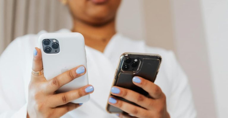 Conheça as 4 melhores ferramentas para comparar celulares